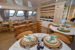 dining-galaxy-diver